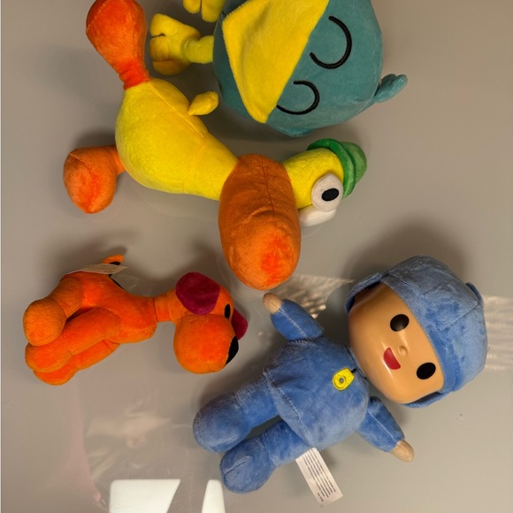 Pocoyo Plush Toys Set – 4 Characters – New - Picture 2 of 4